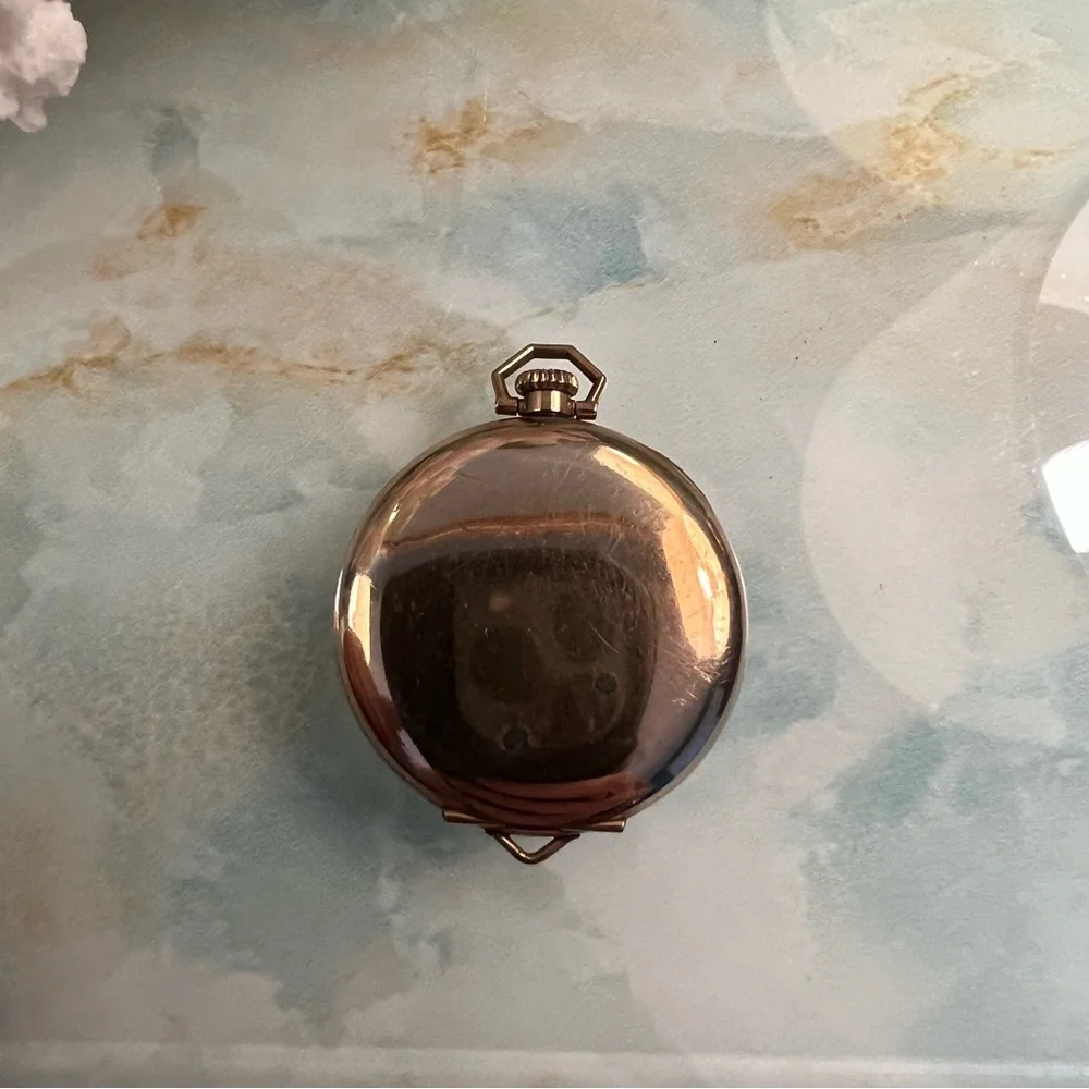 WALTHAM Antique 7 Jewel Pocket Watch in 14k Gold Filled Elgin Napoleon Case